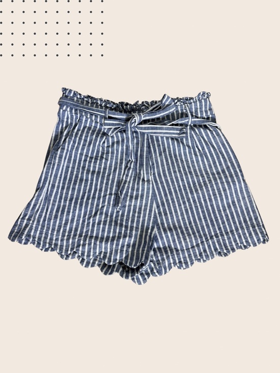Blu Pepper Pants - Blu Pepper Blue White Stripe Paperbag Scallop Hem Shorts Medium Cotton